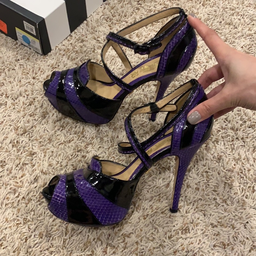 LAMB Pumps - Picture 9 of 11
